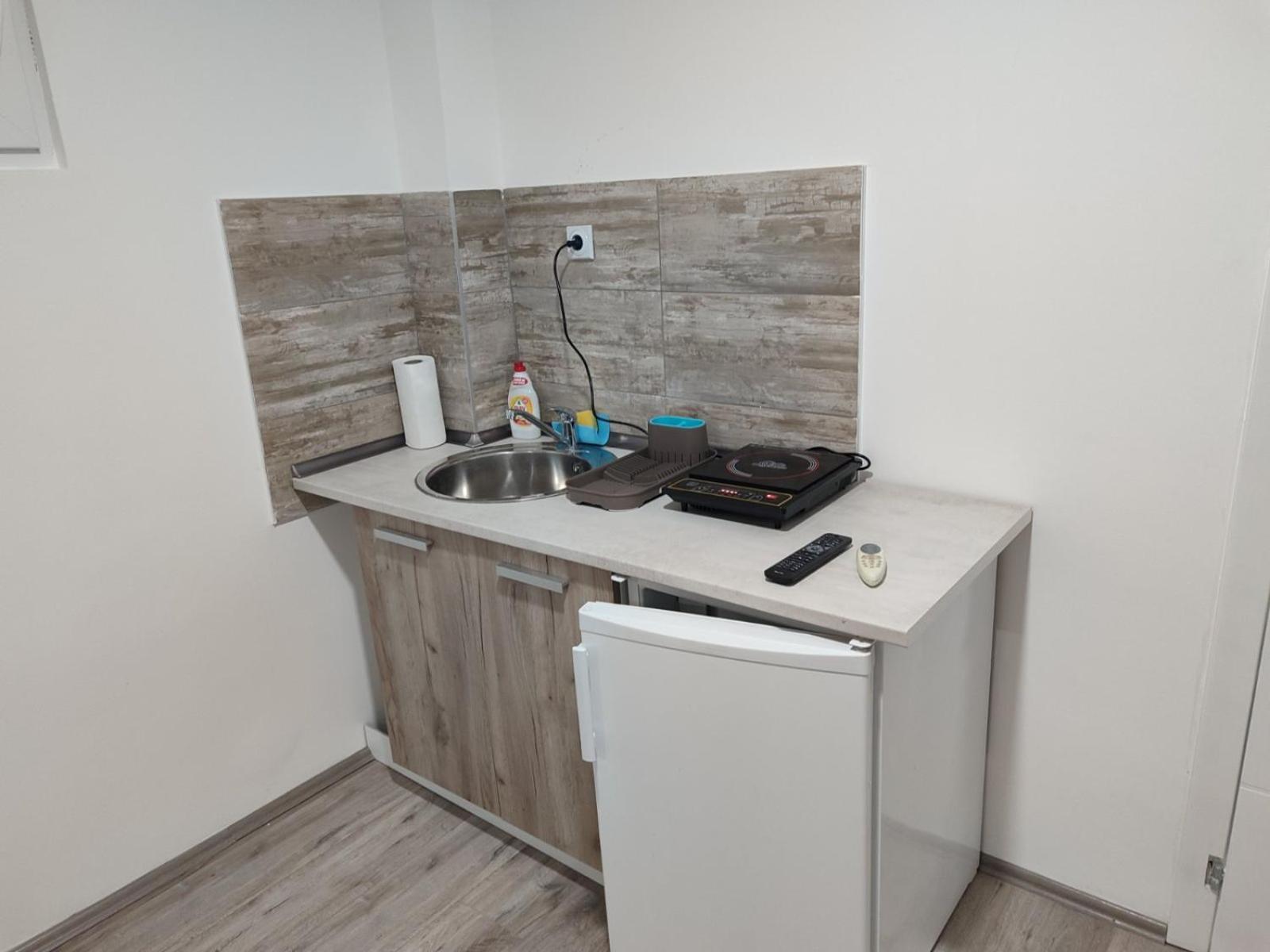 Apartmani Hub Ni Eksteriør billede